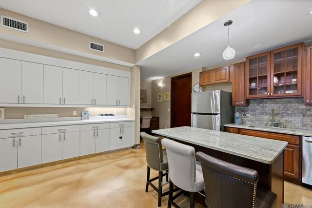 11646 N Oak Hills Pkwy, Baton Rouge, LA 70810