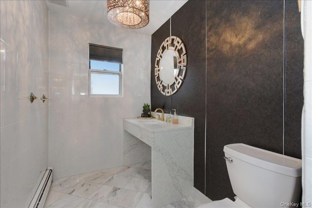 12 Red Brook Road, Great Neck, NY 11024