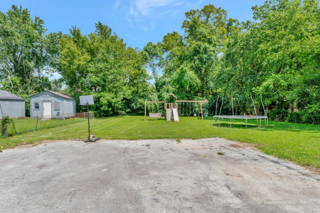 812 Tuckahoe Dr, Madison, TN 37115