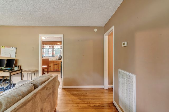 812 Tuckahoe Dr, Madison, TN 37115