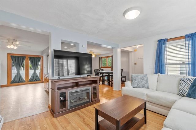 21 Dennison Avenue, Lynn, MA 01904