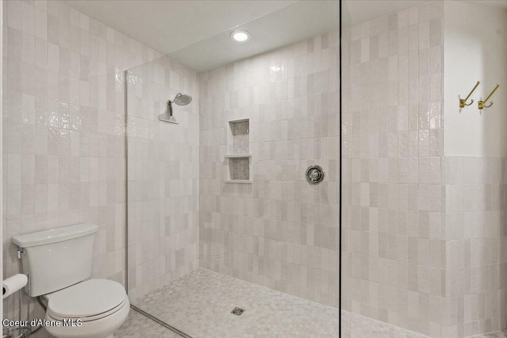 400 S OHANA BEACH DR, Coeur d'Alene, ID 83814 photo 23