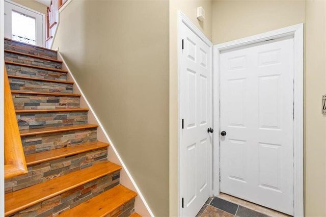 585 Bethany Woods Drive, Temple, GA 30179