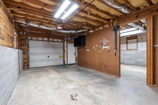 585 Bethany Woods Drive, Temple, GA 30179