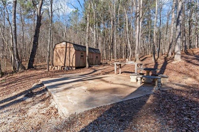 585 Bethany Woods Drive, Temple, GA 30179