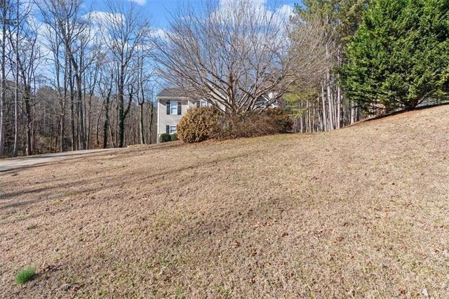 585 Bethany Woods Drive, Temple, GA 30179