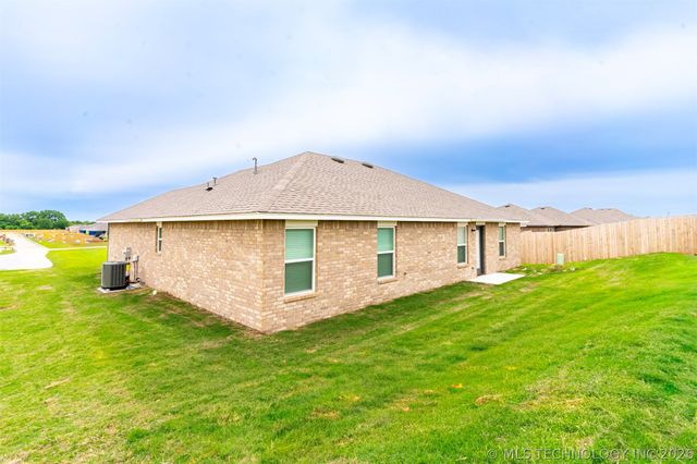100 S 26th Street, Collinsville, OK 74021