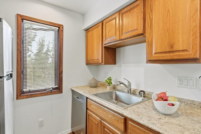 2600 W Zia I-16, Santa Fe, NM 87507