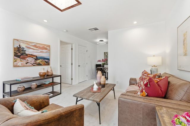2600 W Zia I-16, Santa Fe, NM 87507