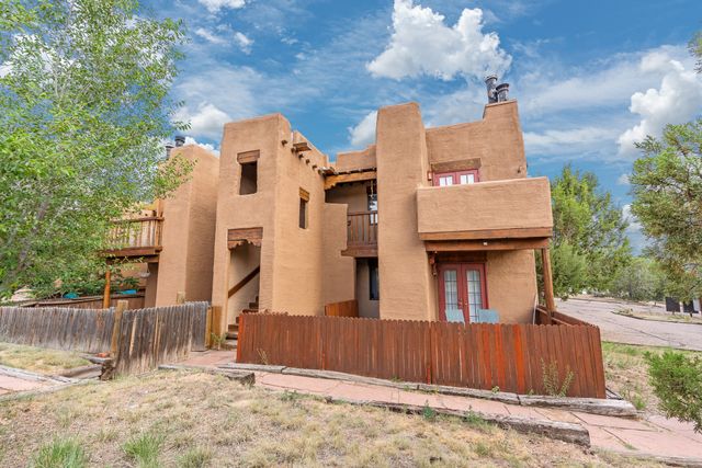 2600 W Zia I-16, Santa Fe, NM 87507