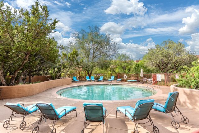 2600 W Zia I-16, Santa Fe, NM 87507