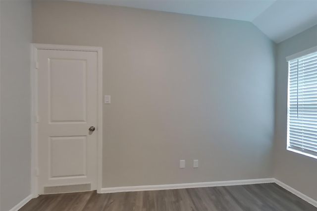 210 Pine Cavern Drive, Conroe, TX 77378