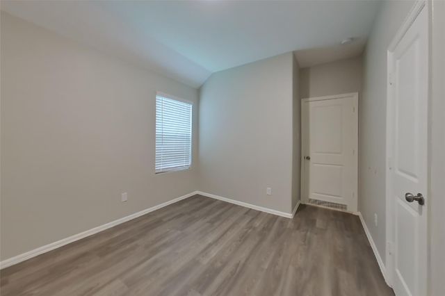 210 Pine Cavern Drive, Conroe, TX 77378
