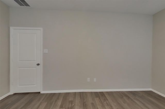 210 Pine Cavern Drive, Conroe, TX 77378