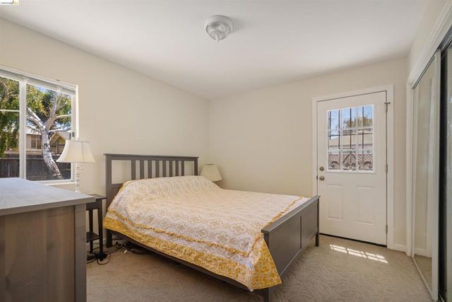 2726 Rheem Ave, Richmond, CA 94804