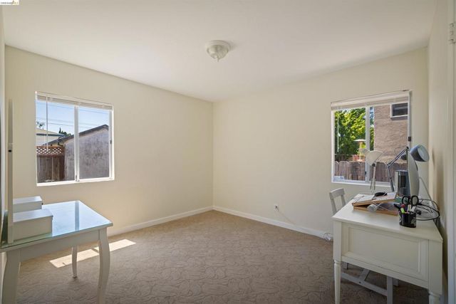 2726 Rheem Ave, Richmond, CA 94804