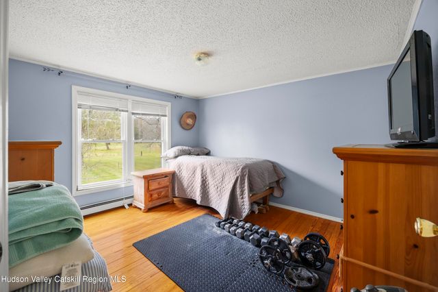 300 County Route 6, Germantown, NY 12526