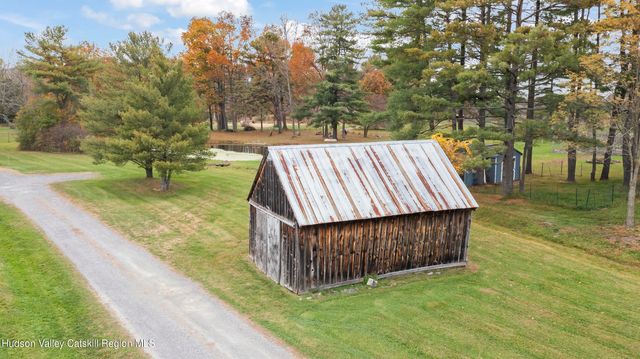 300 County Route 6, Germantown, NY 12526