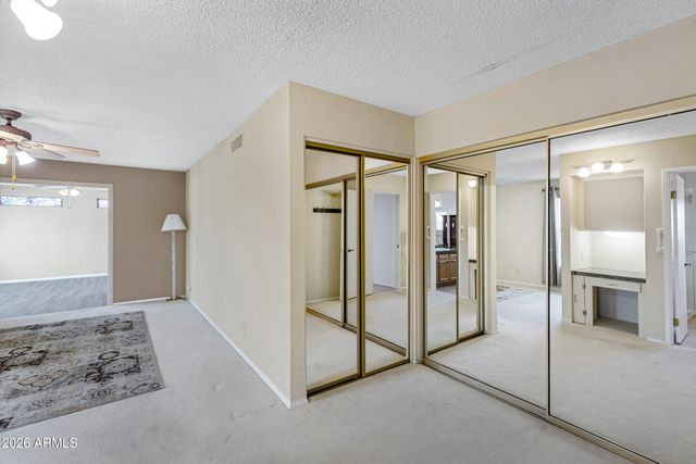 11844 S MAGIC STONE Drive, Phoenix, AZ 85044