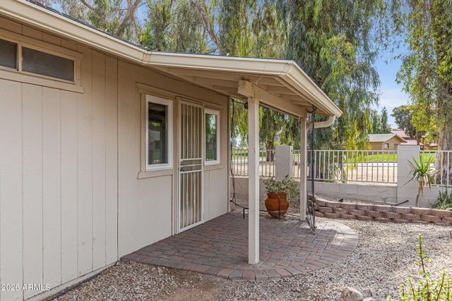 11844 S MAGIC STONE Drive, Phoenix, AZ 85044