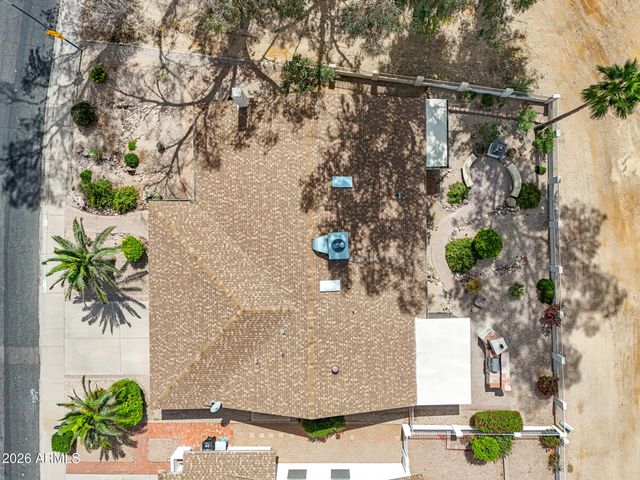 11844 S MAGIC STONE Drive, Phoenix, AZ 85044