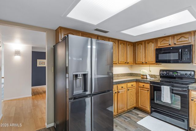 11844 S MAGIC STONE Drive, Phoenix, AZ 85044