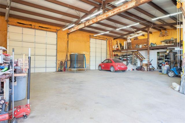 23876 160th Street, Maysville, OK 73057