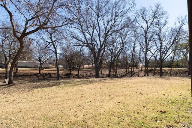 23876 160th Street, Maysville, OK 73057