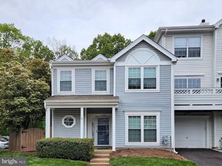 5130 CASTLE HARBOR WAY #80, Centreville, VA 20120