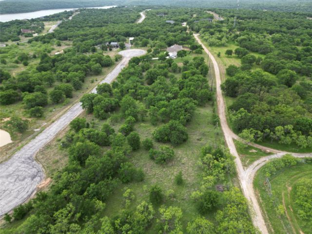 118 Demonbreun Court, Chico, TX 76431