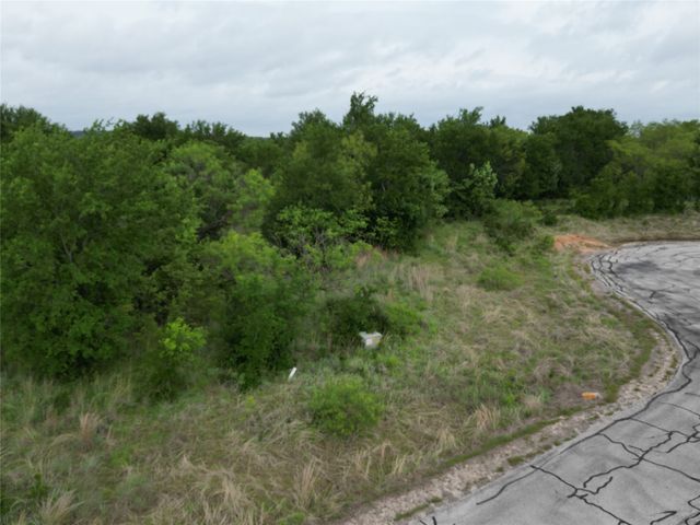 118 Demonbreun Court, Chico, TX 76431