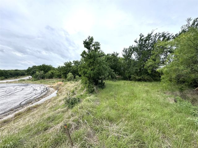 118 Demonbreun Court, Chico, TX 76431