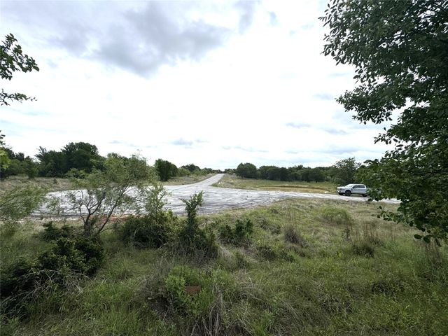 118 Demonbreun Court, Chico, TX 76431