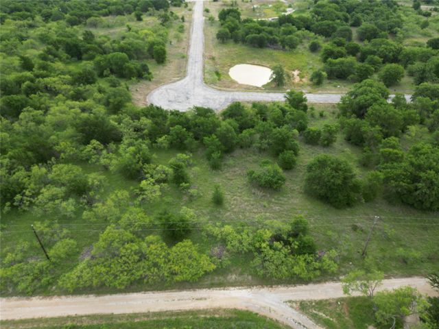 118 Demonbreun Court, Chico, TX 76431