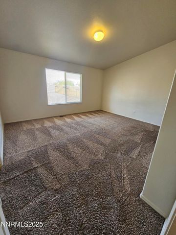 2399 Albatross Way, Sparks, NV 89441