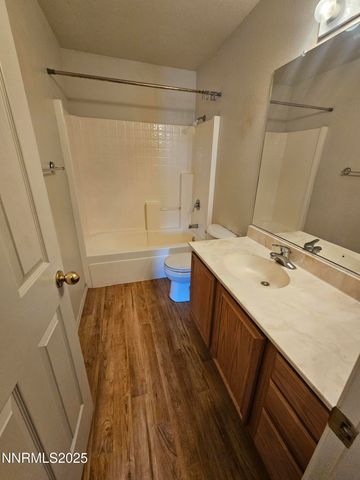 2399 Albatross Way, Sparks, NV 89441