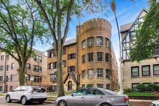 7442 N Hoyne Avenue 1N, Chicago, IL 60645