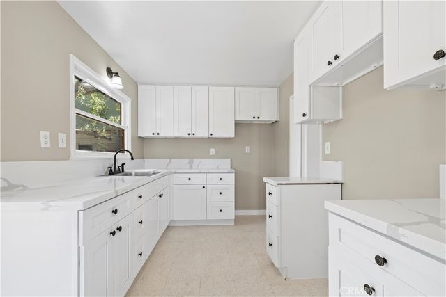 277 E Green, Claremont, CA 91711