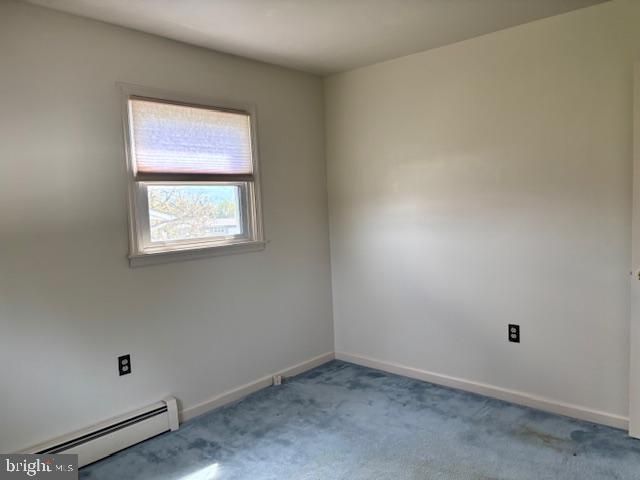 7 HEATHERLAND RD, Middletown, PA 17057