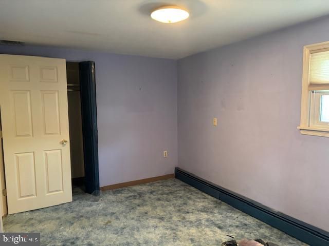 7 HEATHERLAND RD, Middletown, PA 17057
