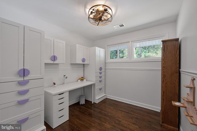 4401 ROUNDHILL RD, Alexandria, VA 22310