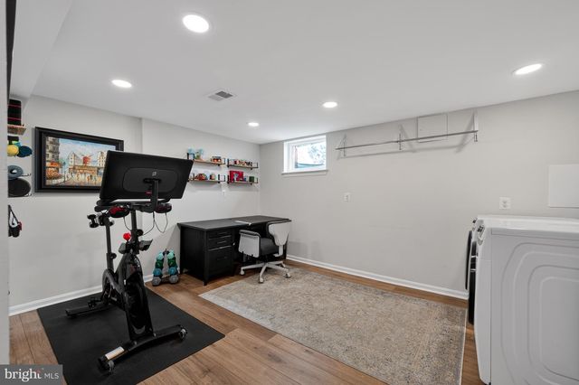 4401 ROUNDHILL RD, Alexandria, VA 22310