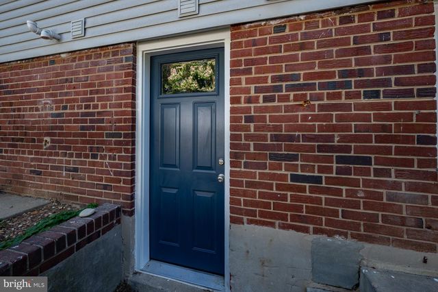 4401 ROUNDHILL RD, Alexandria, VA 22310