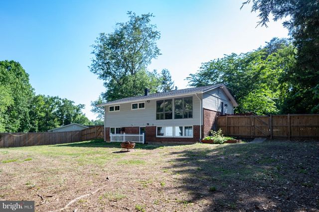 4401 ROUNDHILL RD, Alexandria, VA 22310