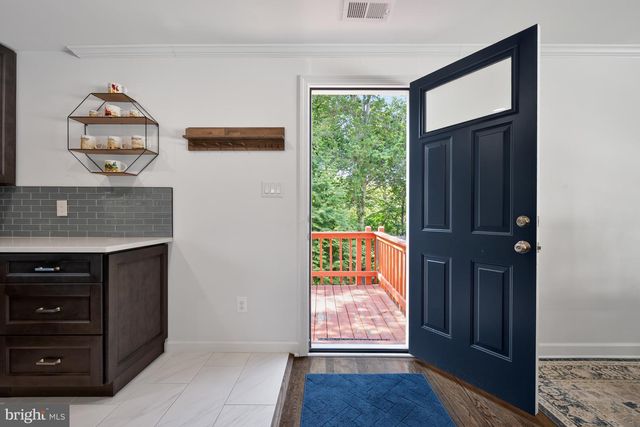 4401 ROUNDHILL RD, Alexandria, VA 22310