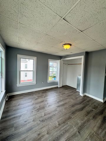 60 Tremont St 2, Brockton, MA 02301