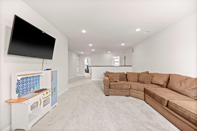 19589 105th Avenue, Corcoran, MN 55374