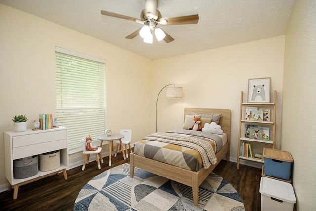 15738 Gatebriar Drive, Houston, TX 77489