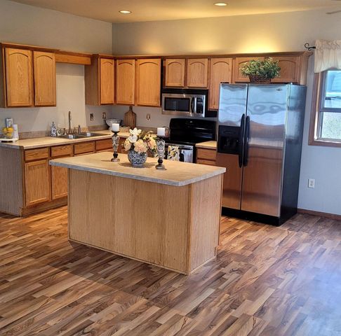 45 LAKE STREET, Oshkosh, WI 54901