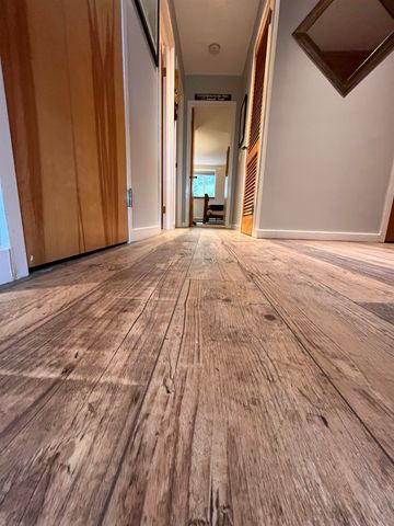 130 Upper Snow Creek Rd, Warren, VT 05674